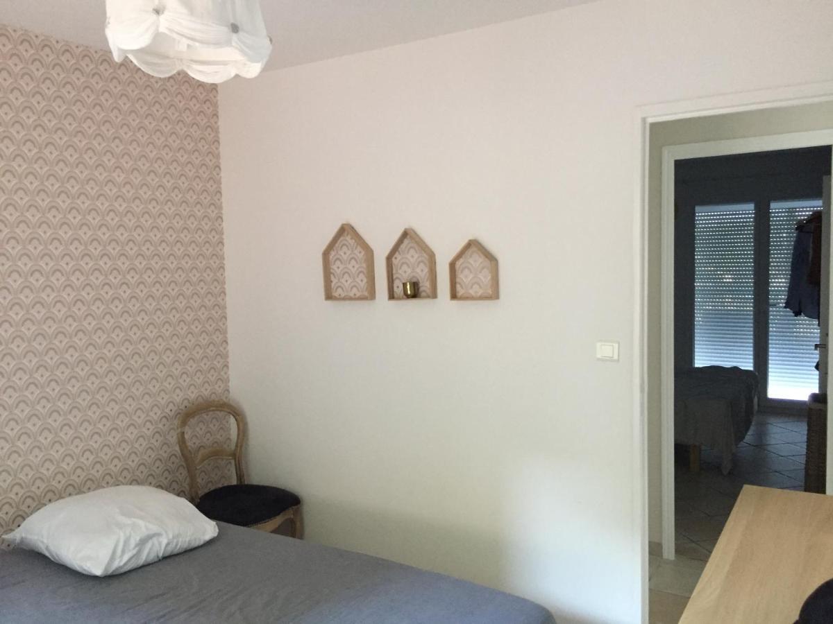 Vacances Ideales Limite Sanary Sur Mer !! Logement Partage Shared Accommodation Ollioules Exterior photo